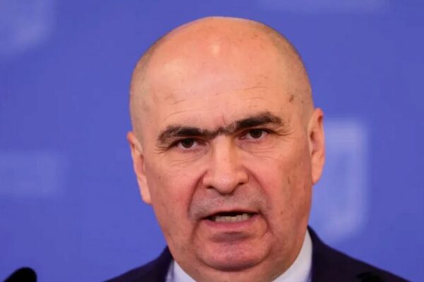 Bolojan critică indemnizațiile uriașe pentru judecătorii CCR: „Legale, dar imorale în contextul actual”